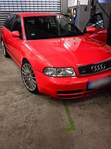 Audi S4 B5 - Audi A4 aus 1998: Kombi
