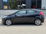 Ford Fiesta Titanium 1.6TDCi SHZ TÜV.09.2026 - Ford Fiesta: Limousine