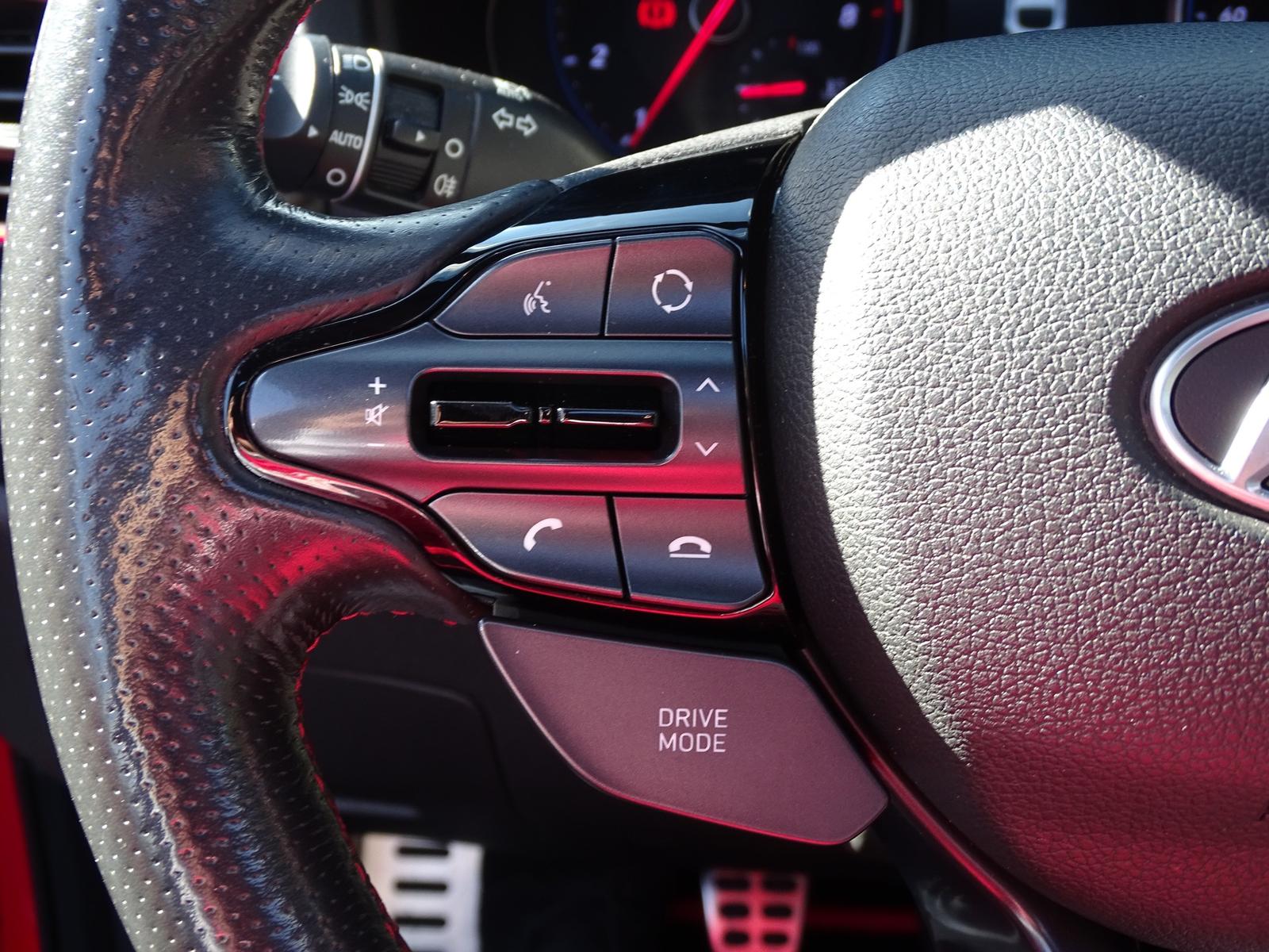 Hyundai i30 2.0 T-GDI N Performance LED Navi Panorama