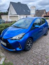 Toyota Yaris 1,5-l-Dual-VVT-iE - - Toyota: Blau