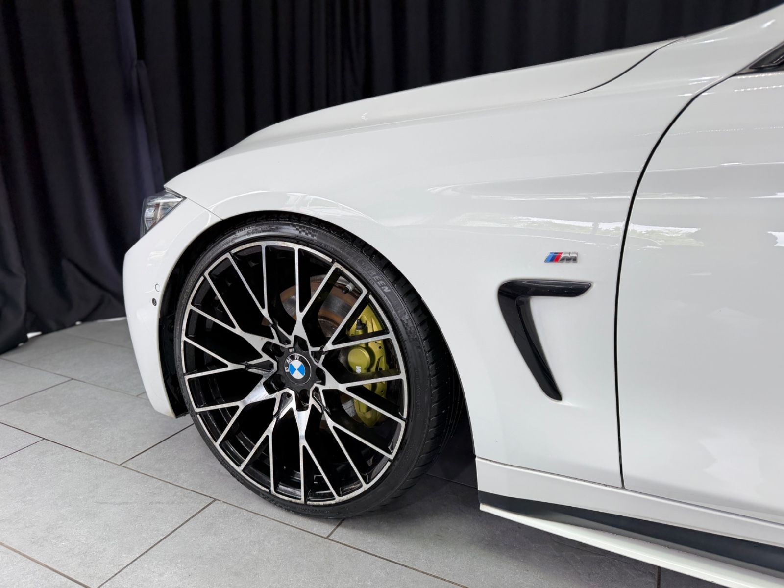 Fahrzeugabbildung BMW 440 Gran Coupé M-PAKET|MPPSK|H&K|HuD|LEDER|PANO