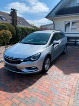 Opel Astra K mit neuem TÜV zu verkaufen - Opel Astra: Verkaufen