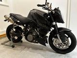 KTM 990 Super Duke black - KTM 990 SUPER DUKE