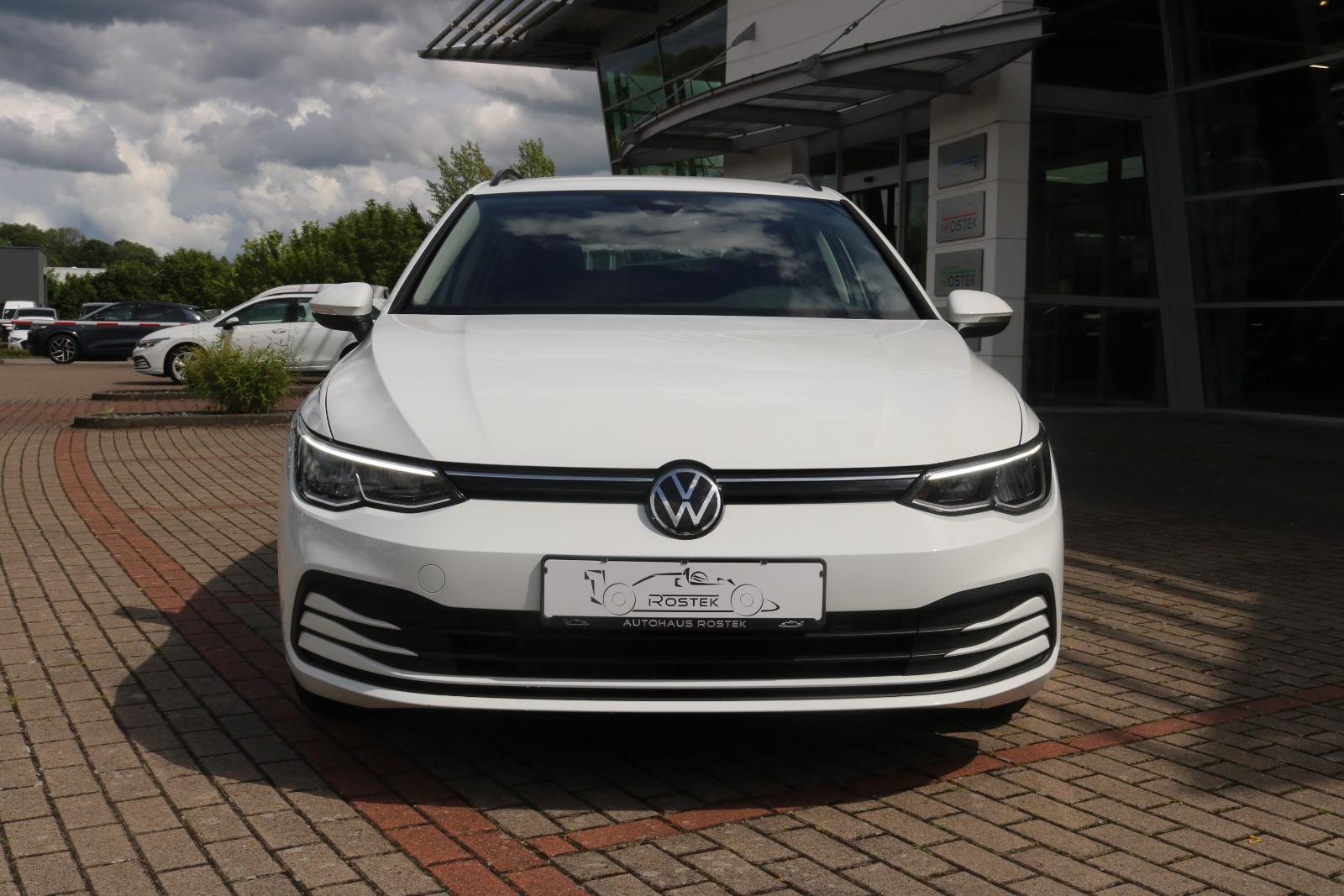 Volkswagen Golf 8 Variant Life 2.0 TDI DSG/ACC/Navi/App-Con