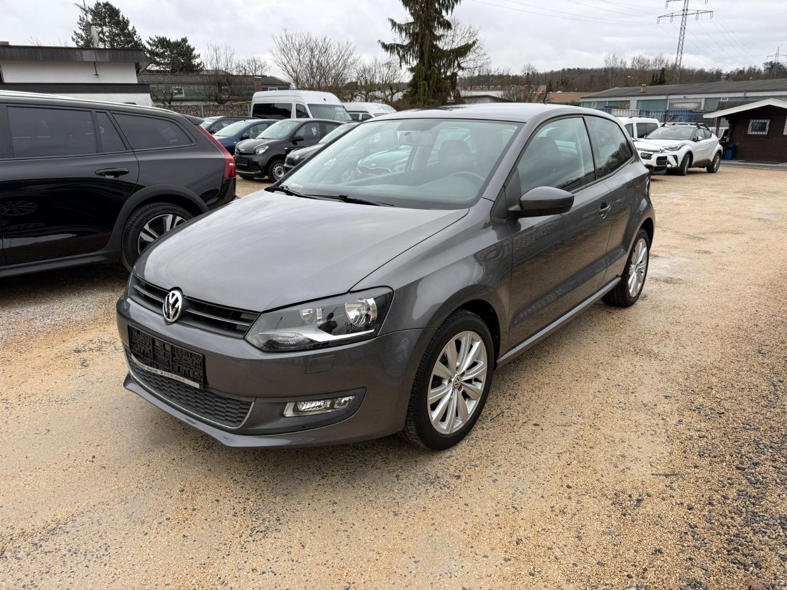 Volkswagen Polo Highline,AUTOM,SITZHEIZ.,NAVI,PDC,KETTE NEU