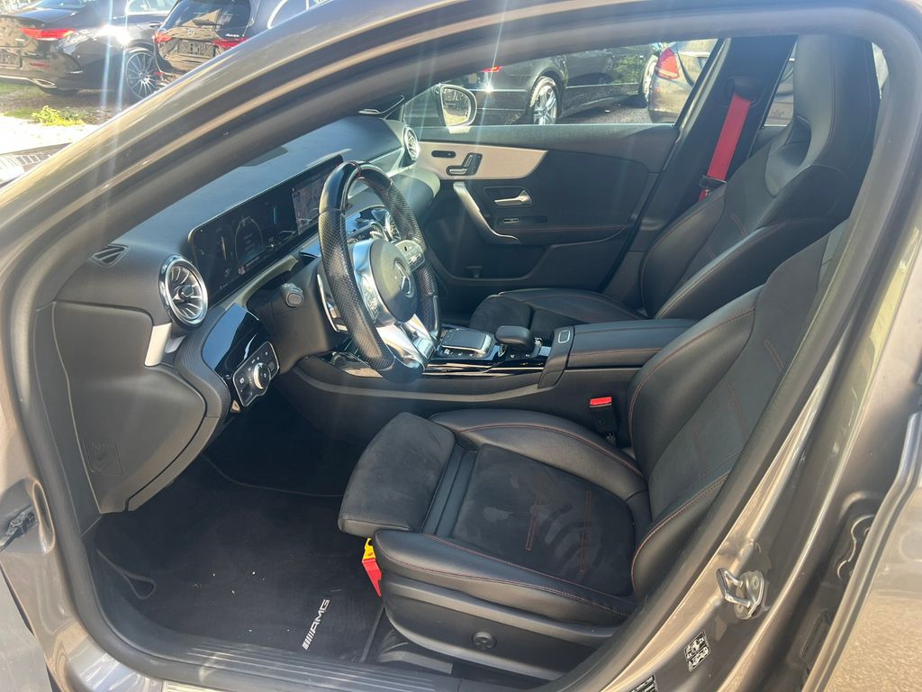 Mercedes-Benz A 35 AMG 4Matic*Panorama*Burmeister*Multibeam*