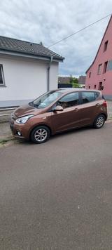 Hyundai i10 1.2 YES! Silver YES! Silver - Hyundai i10 von privat