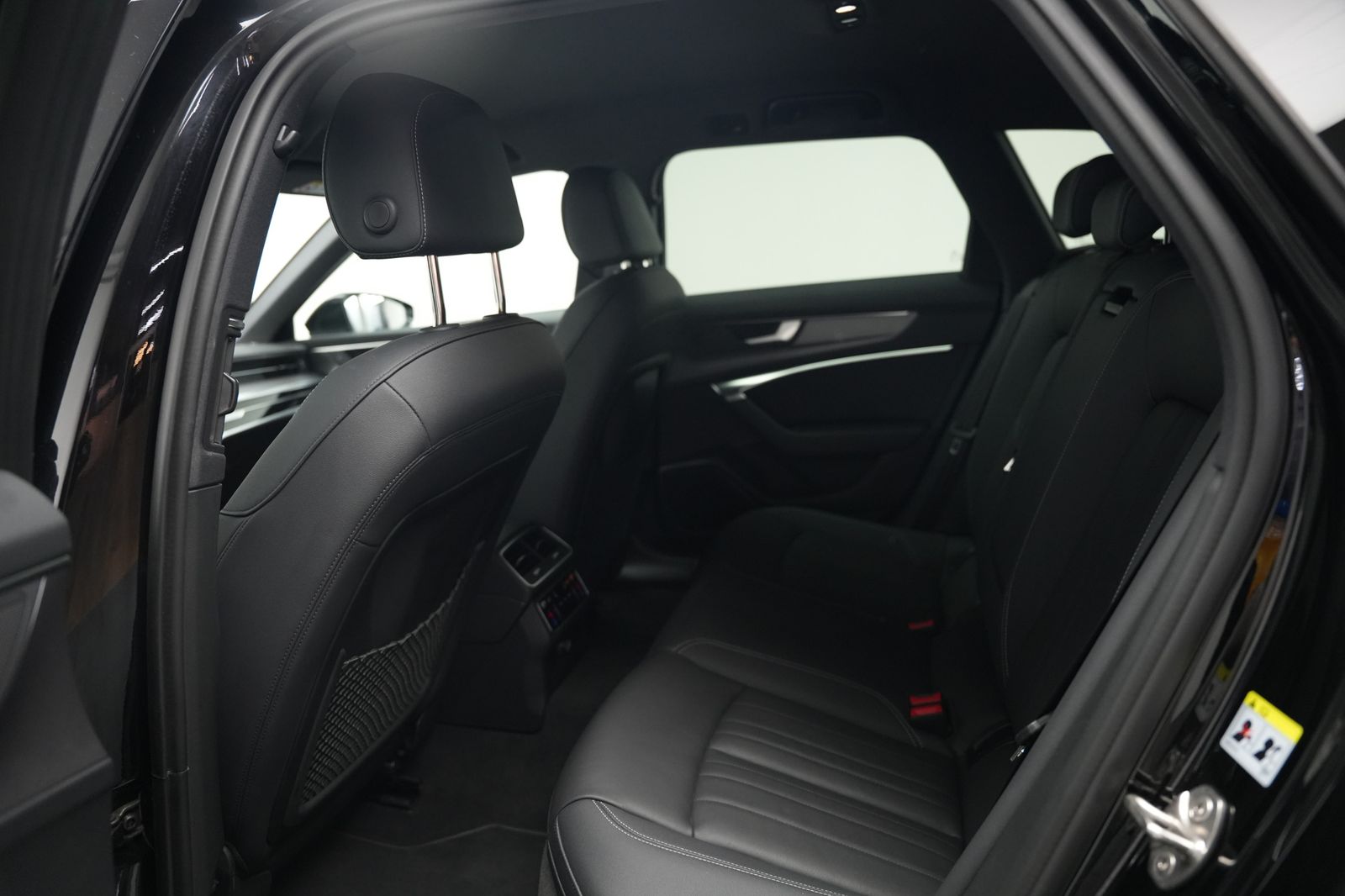 Fahrzeugabbildung Audi A6 Avant 35 TDI *Virtual*Navi*SHZ*AHK*Klima*
