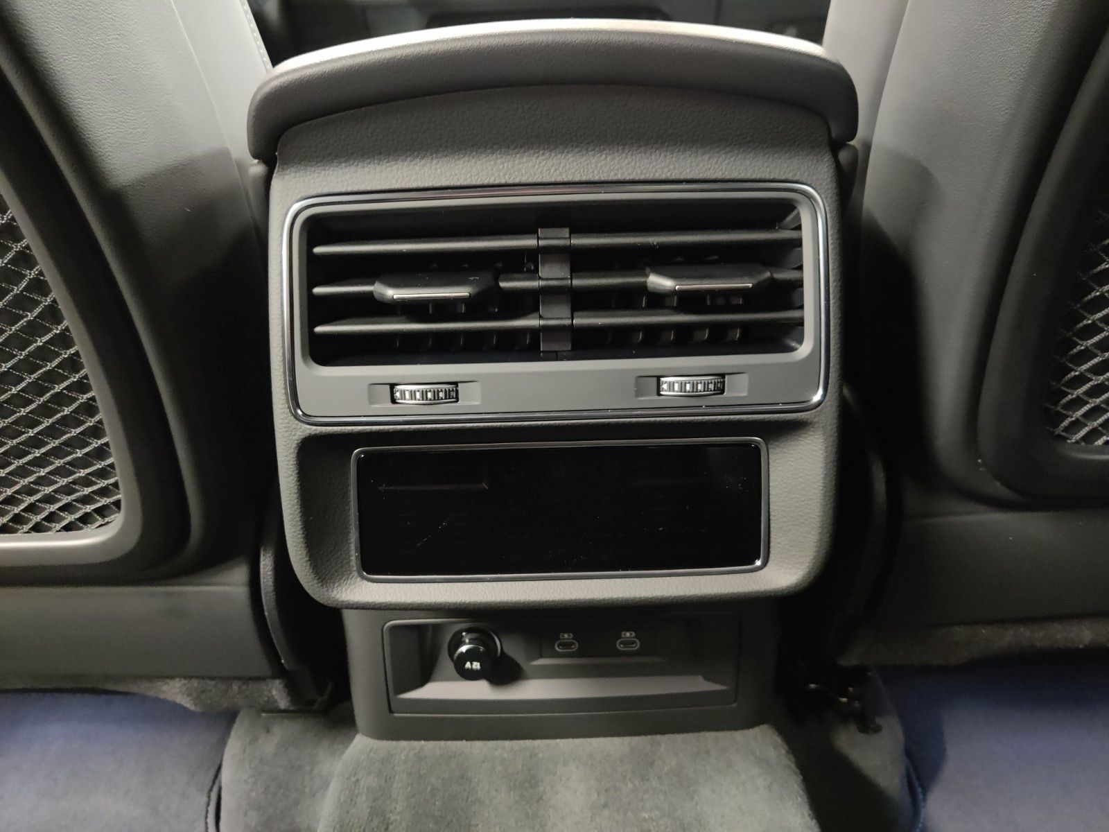 Audi SQ8 - Bild 20