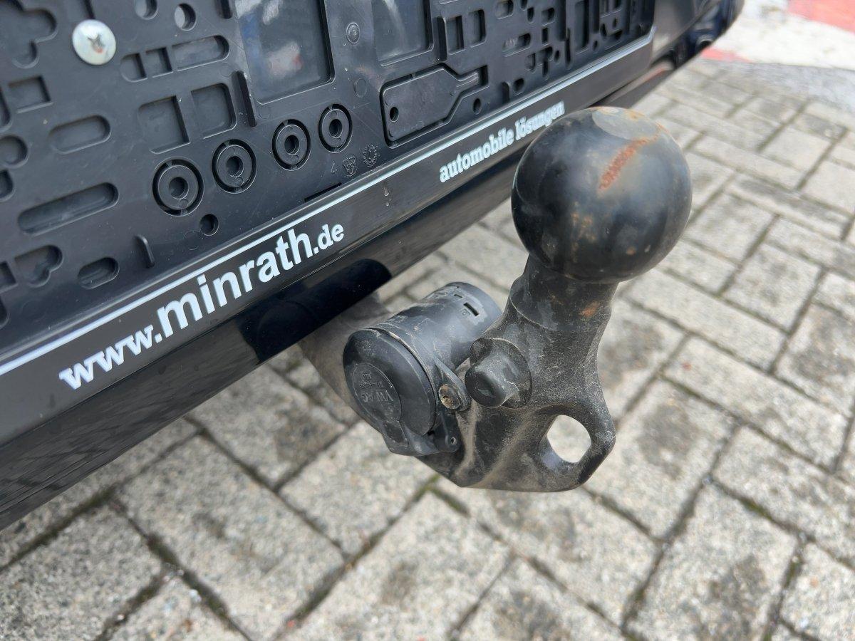Volkswagen Golf VIII R-Line 1.5 eTSI DSG AHK+LED+APP+RFK+SH, миниатюра 13