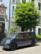 Volkswagen T6.1 Multivan mit Sportpaket - Volkswagen T6 Multivan aus 2023