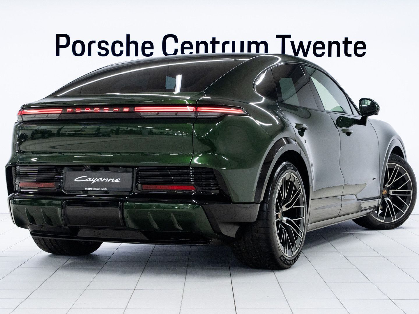 Porsche Cayenne Coupé Electric SportDesign imagem 3