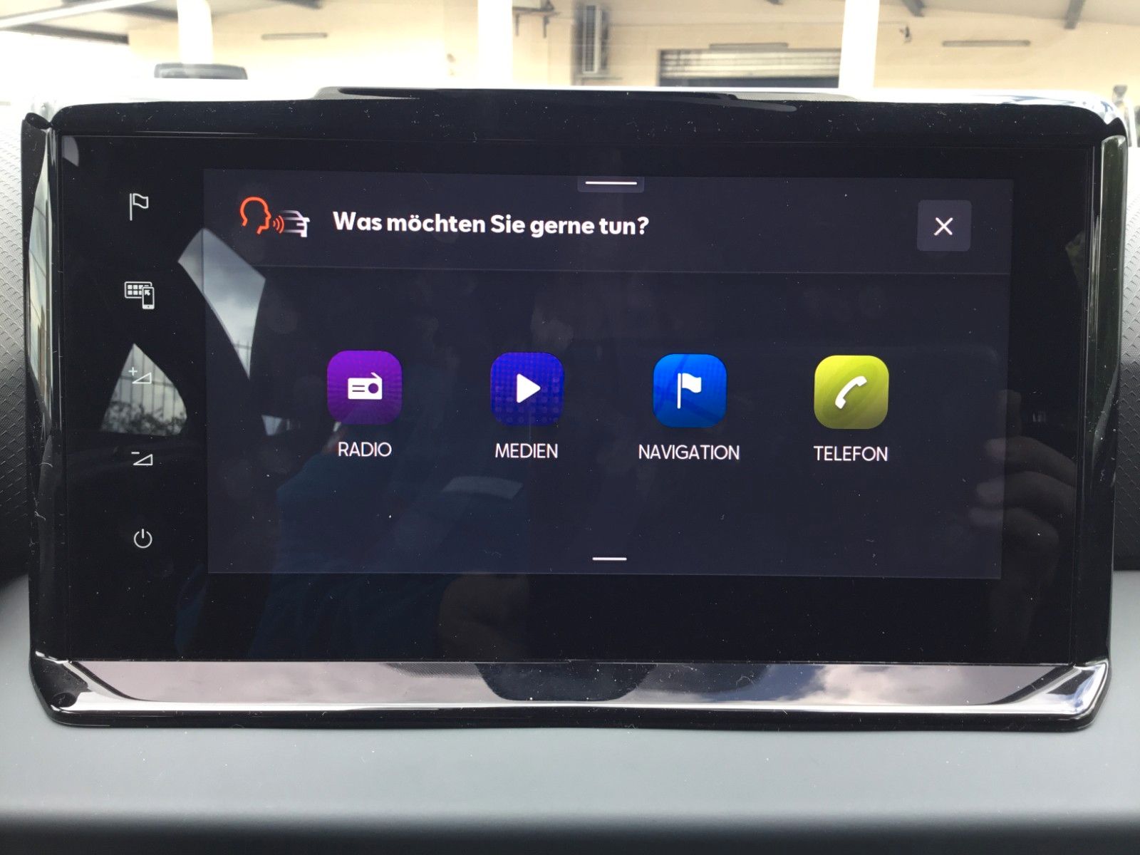 Fahrzeugabbildung SEAT Arona 1.0 TSI Style DSG+AHK+ACC+Navi+Kamera