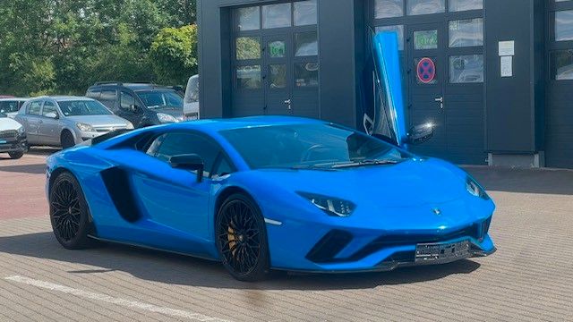 Fahrzeugabbildung Lamborghini Aventador S Coupé VOLL*Carbon*