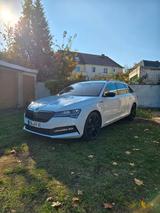 Skoda Top gepflegter Superb Sportline 2.0 tsi - Skoda Gebrauchtwagen in Cottbus