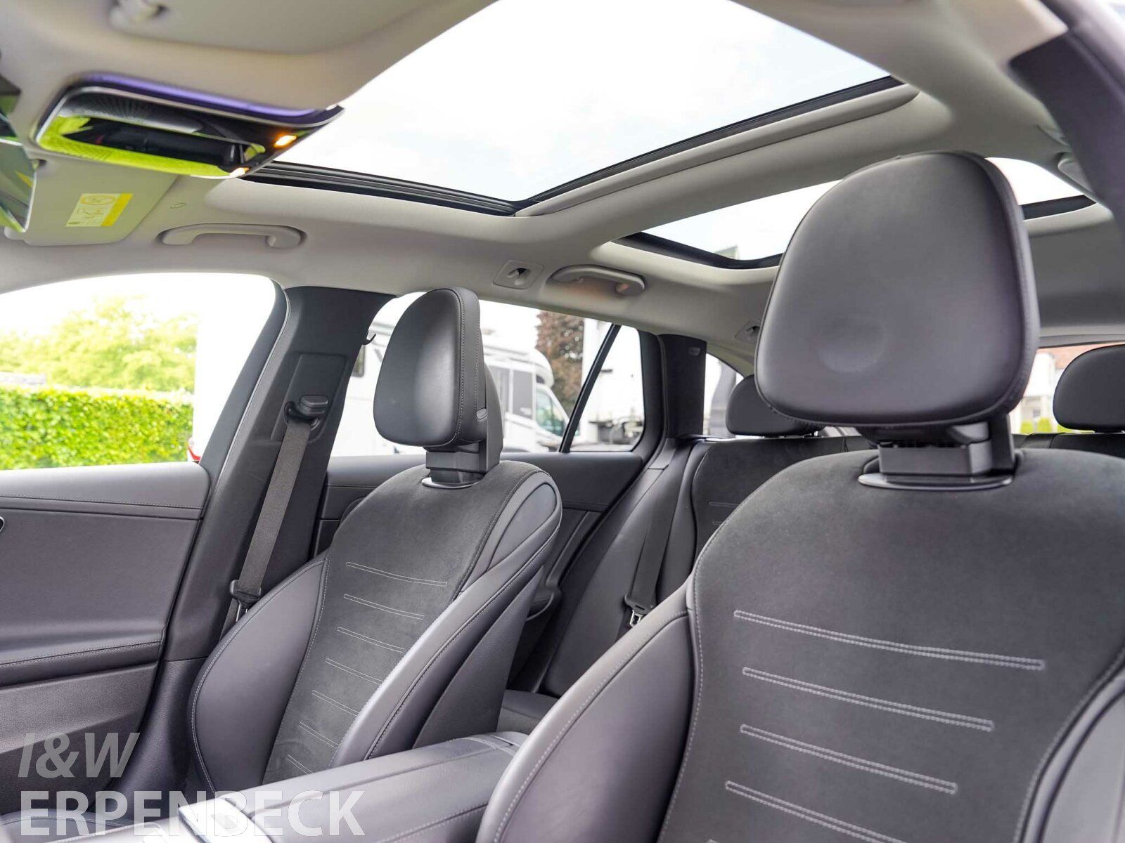Fahrzeugabbildung Mercedes-Benz C 220 d T-Modell AMG AHK Memory Pano Totw