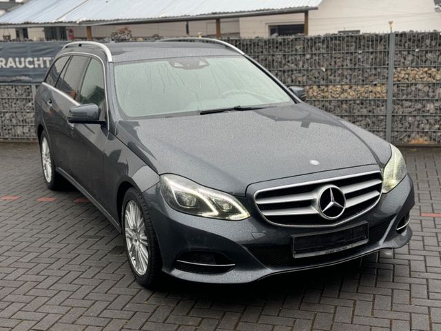 Mercedes-Benz E 250 T*COMMAD*LED*HARMAN KARDON*TOP!*