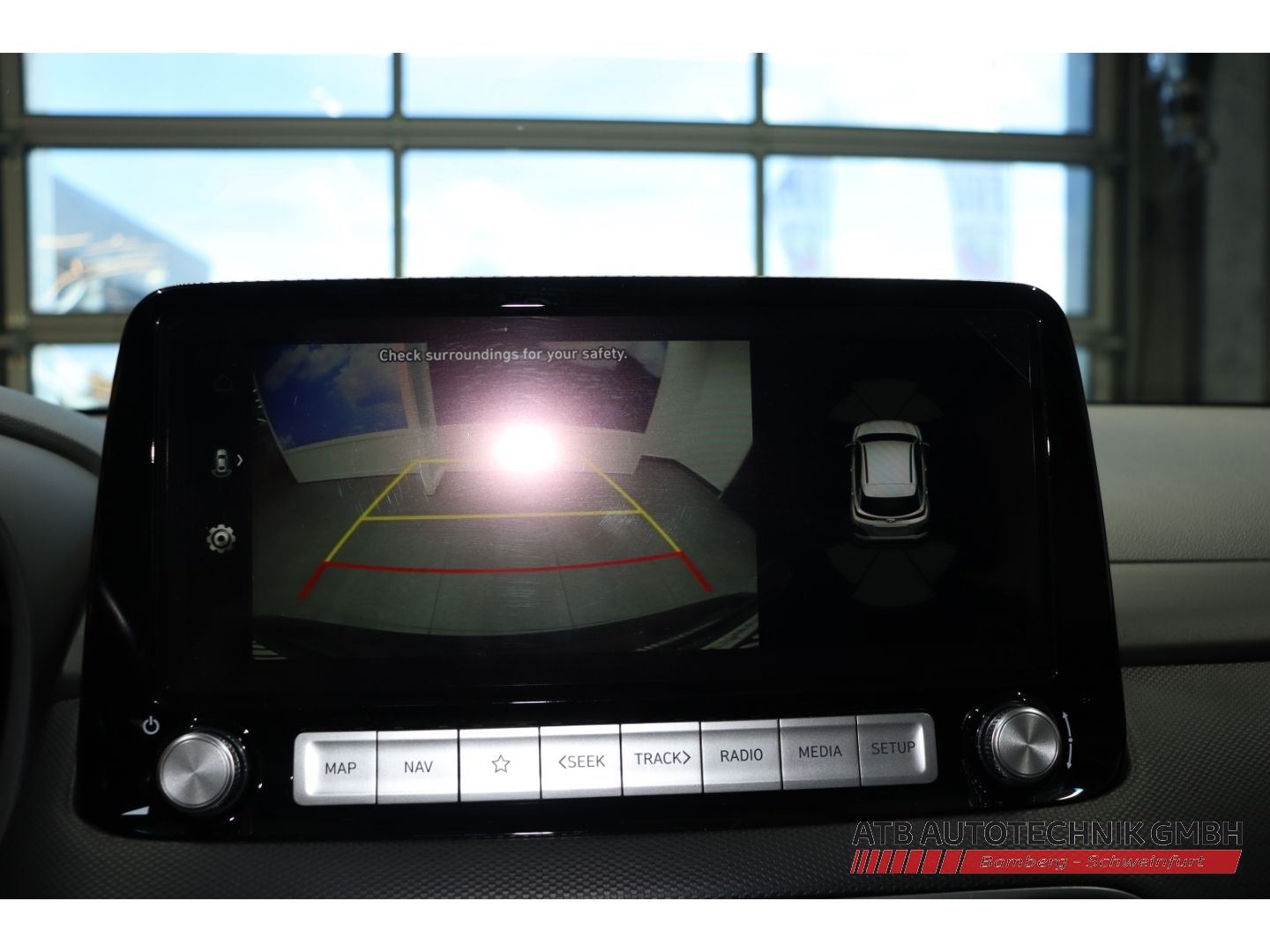 Fahrzeugabbildung Hyundai KONA Elektro Trend 39,2 kWh 2WD AHK-abnehmbar Na