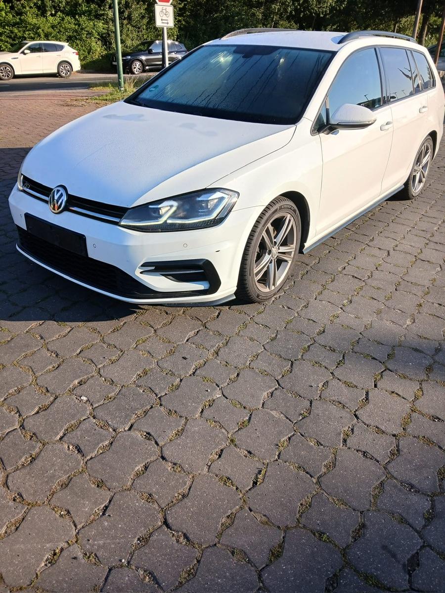 Volkswagen Golf 1.5 TSI ACT OPF DSG Highline Variant