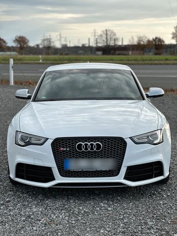 Audi AUDI RS5 4.2 FSI V8