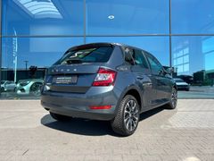 Fahrzeugabbildung Skoda Fabia Navi ACC LED Kamera Sitzhzng SmartLink