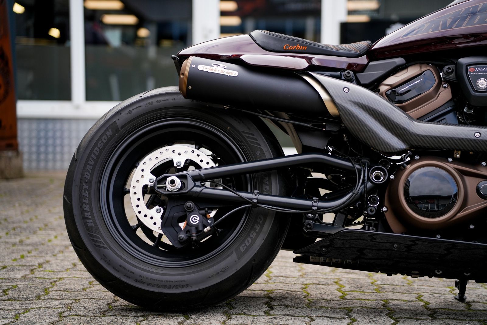 Fahrzeugabbildung Harley-Davidson RH1250S Sportster S - Jekill & Hyde