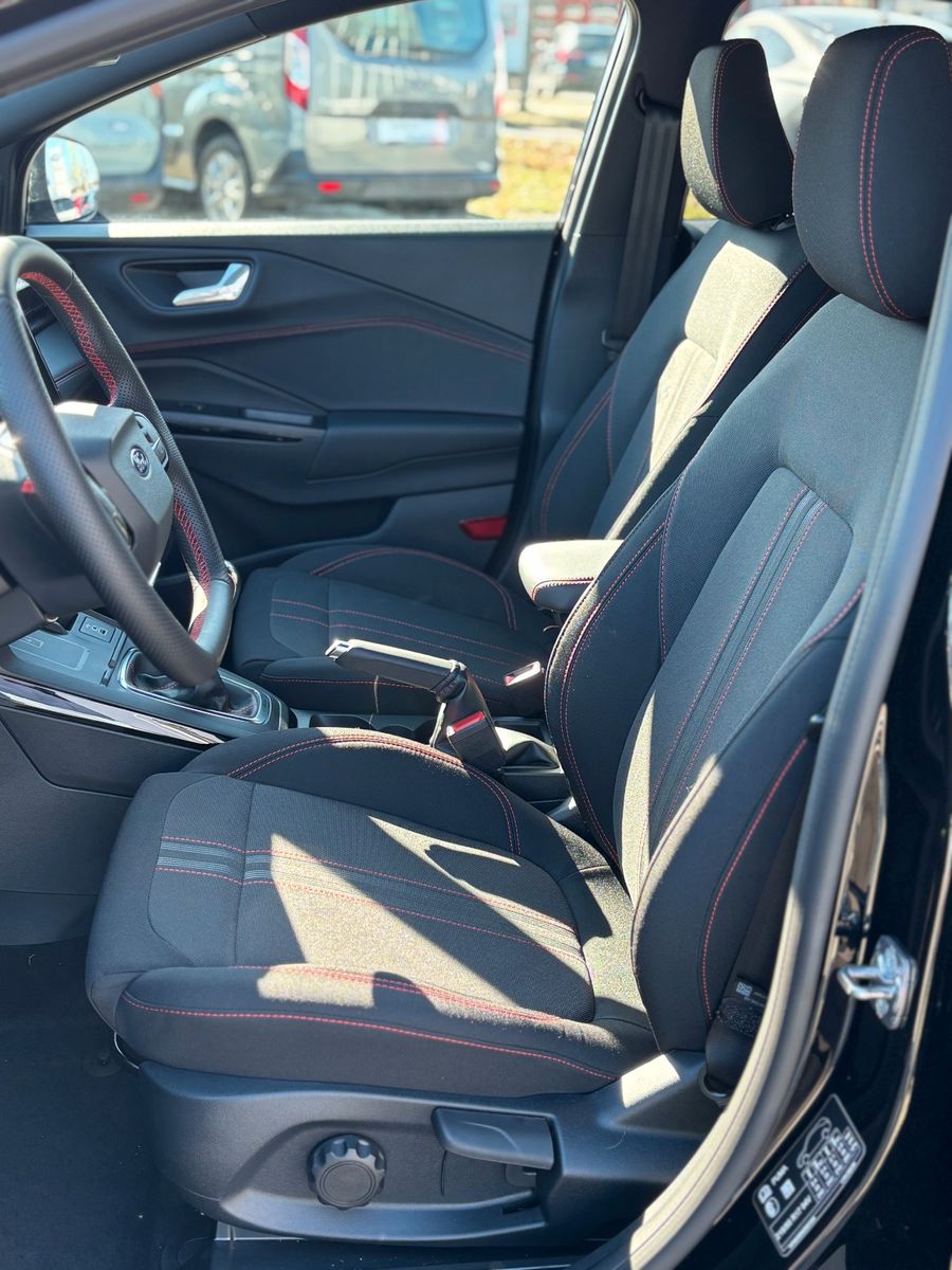 Fahrzeugabbildung Ford Puma ST-Line