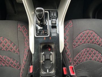 Mitsubishi Eclipse Cross - 12