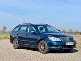 Skoda Octavia Combi GreenLine 1.6 TDI AHK - Skoda Octavia: Greenline