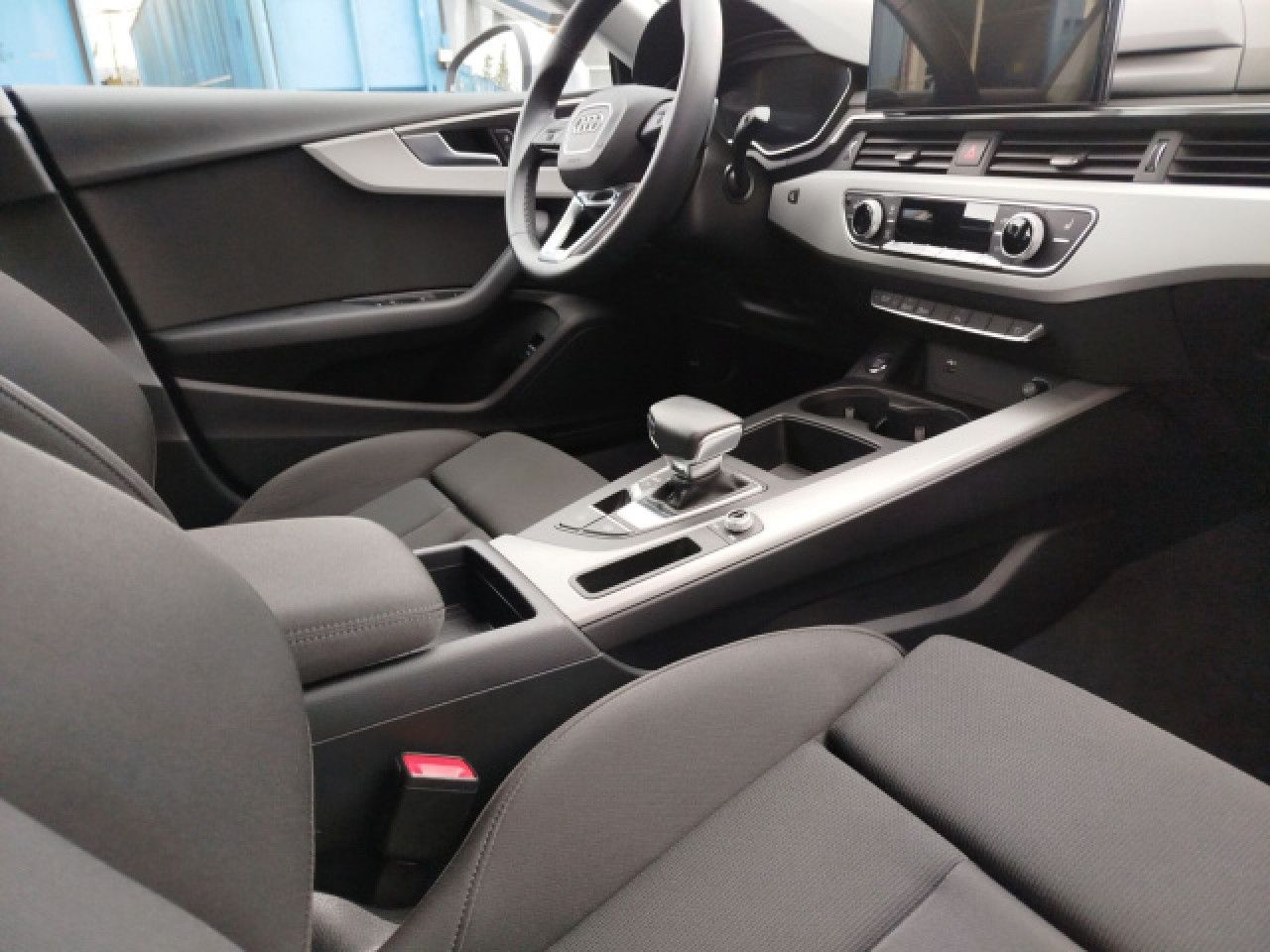 Fahrzeugabbildung Audi A5 Sportback Advanced 40 TFSI 150(204) kW(PS) S