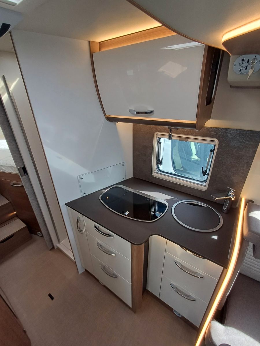 Fahrzeugabbildung Bürstner Lyseo TD 727 G Harmony Line SIE SPAREN € 29.987!