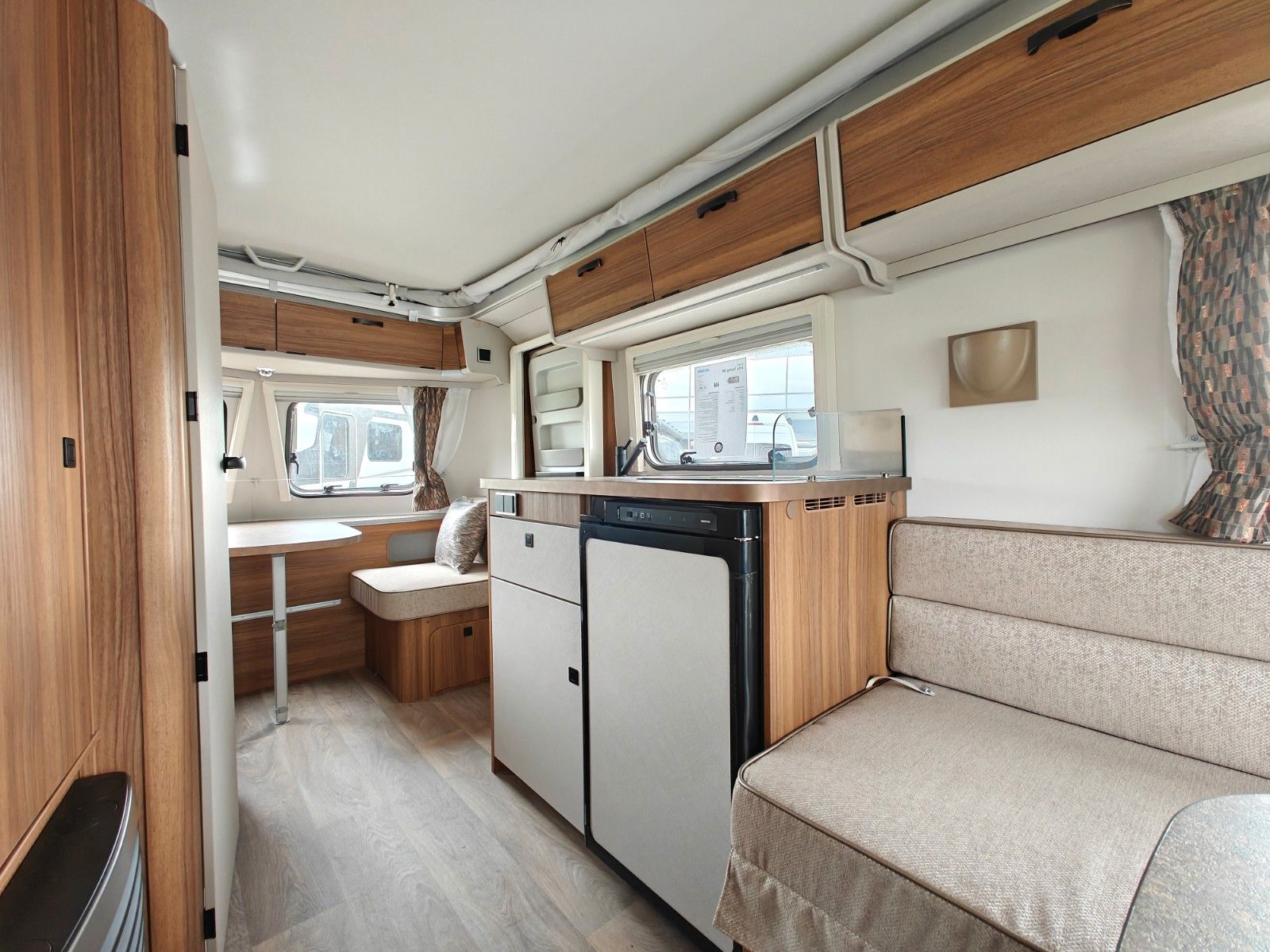 Fahrzeugabbildung HYMER / ERIBA / HYMERCAR Touring 540 Legend - JETZT 7.284€ SPAREN !!!