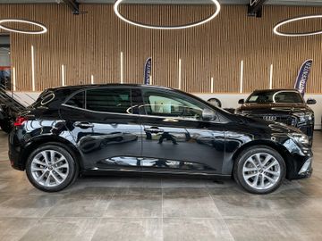 Renault Megane IV GT-Line *1.HAND*NAVI*SHZ*MFL*RLINK*LED