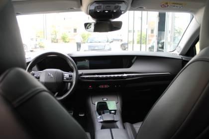 DS Automobiles DS4 E-TENSE LA PREMIERE