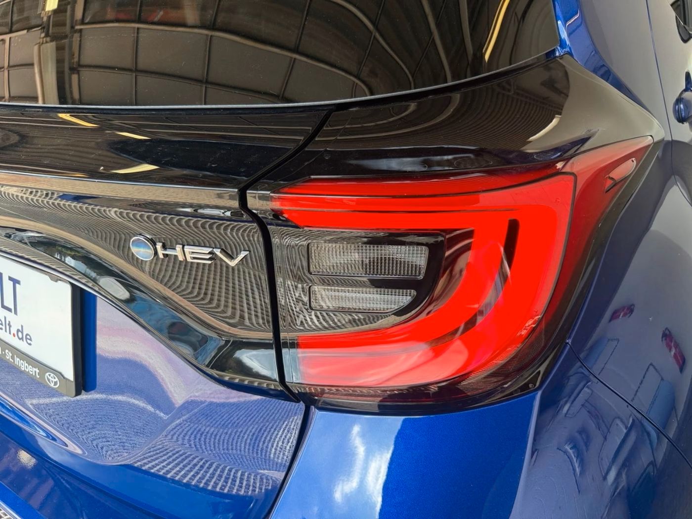 Fahrzeugabbildung Toyota Yaris Teamplayer 1.5-l-Hybrid KAMERA LED ACC