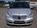 Mercedes-Benz A 180 5-türig - gebrauchte Mercedes-Benz A 180 aus dem Jahr 2009
