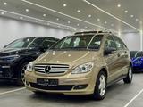Mercedes-Benz B 170 Automatik 1.Hand mit nur 24.147 Km Tüv neu - gebrauchte Mercedes-Benz B 170 aus dem Jahr 2006