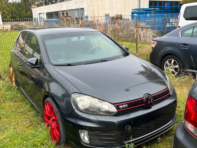 Volkswagen Golf VI GTI