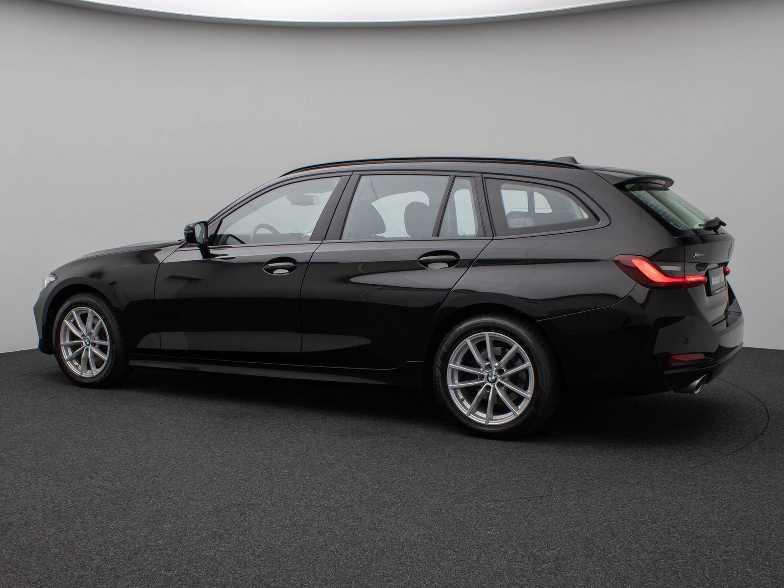 Fahrzeugabbildung BMW 320d xD DAB CockPit+ PDC LED Geschwindigkeitsreg