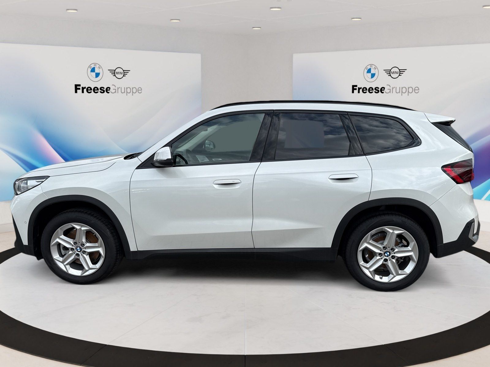 BMW X1 sDrive20i foto 3