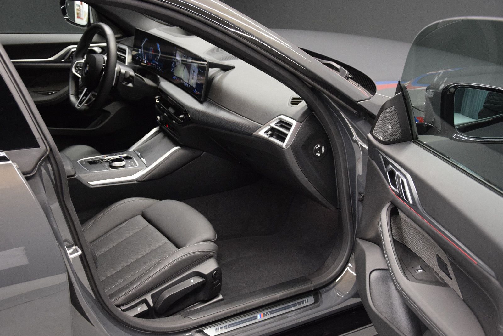 Fahrzeugabbildung BMW 420d Gran Coupé xDrive M sport HuD H&k ACC 360°