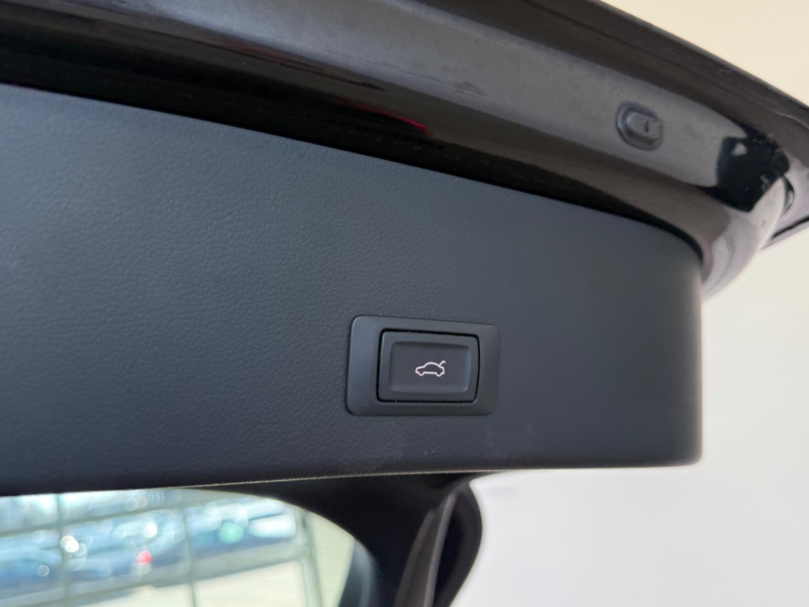 Audi A6 2014 — photo 21
