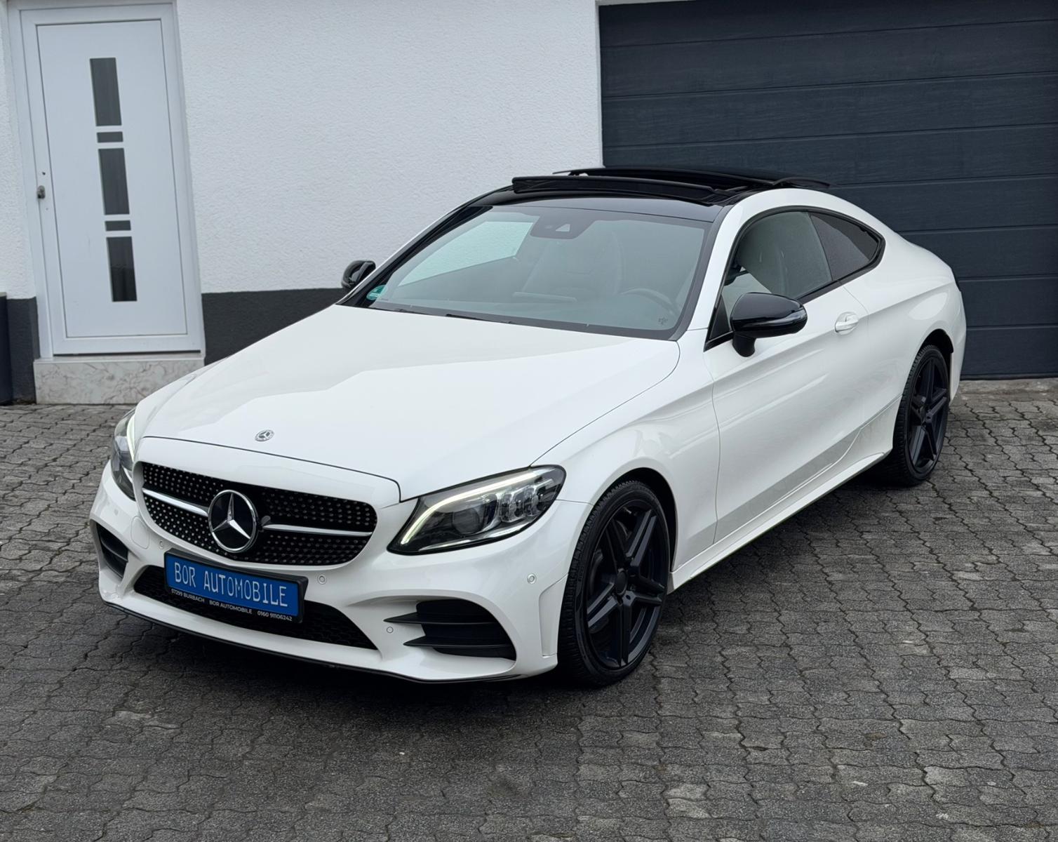 Mercedes-Benz C 400 Coupe 4Matic AMG-Line/Panorama-Dach/Carbon
