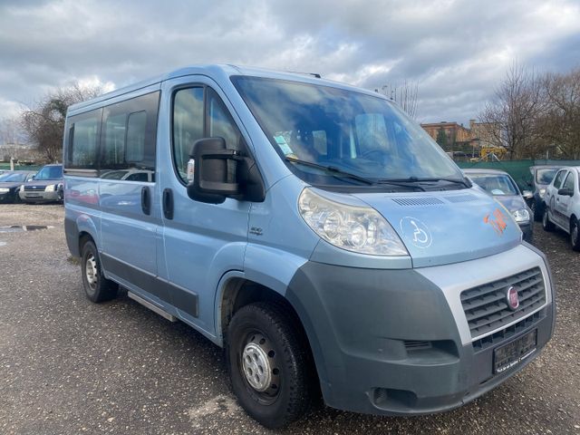 Fiat Ducato Kombi 30 100 Rollstuhlrampe