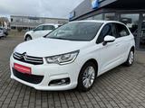 Citroën C4 Selection SHZG PDC Totwinkel Navi Klimaaut. - Citroën C4: Weiß