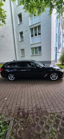 BMW 520d Touring Luxury Line