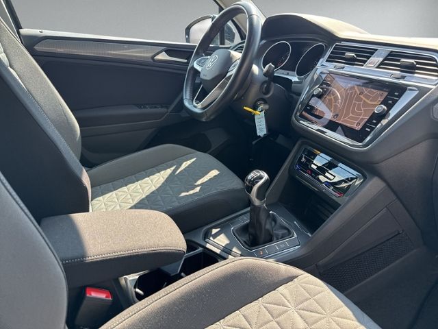 Tiguan 1.5 TSI Life +LED+NAVI.+AHK+ACC+PDC+SIHZ+