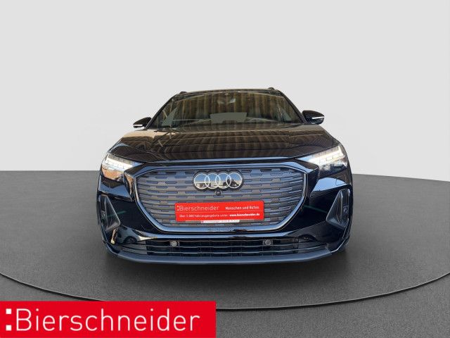 Audi Q4 45 e-tron qu S-Line PANO MATRIX CAM ACC 21 imagem 3