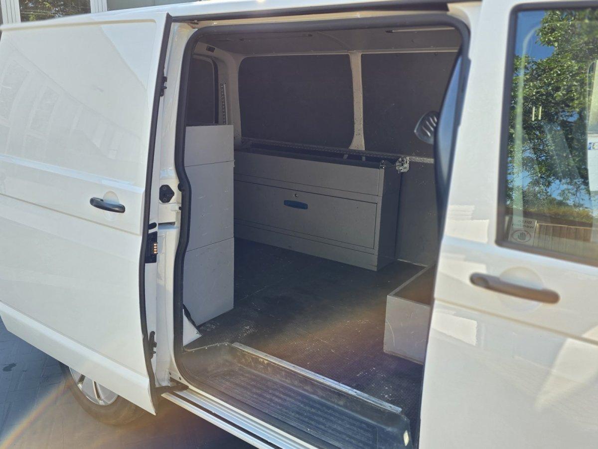 Volkswagen T6.1 Transporter Kasten  FWD *AHK *RFK