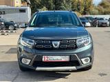 Dacia Logan MCV II Kombi Stepway *Garantie *Navi *LED - Dacia Logan Stepway mit Benzin-Antrieb